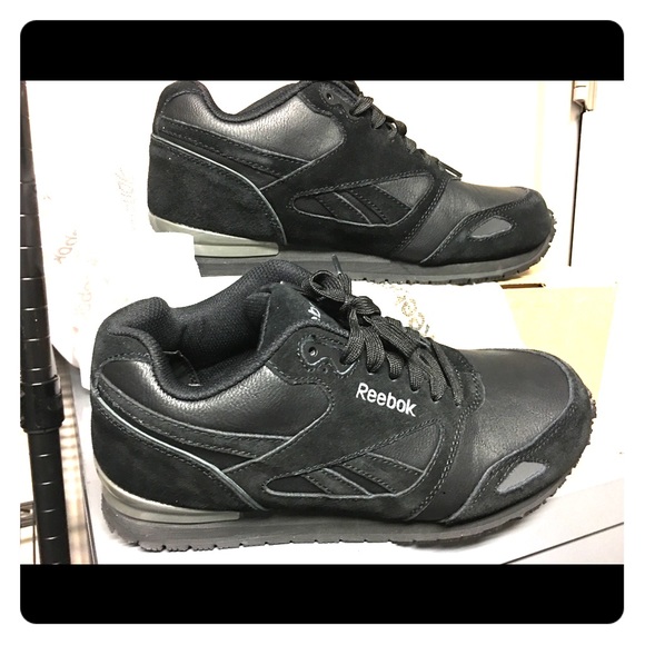 reebok slip resistant shoes